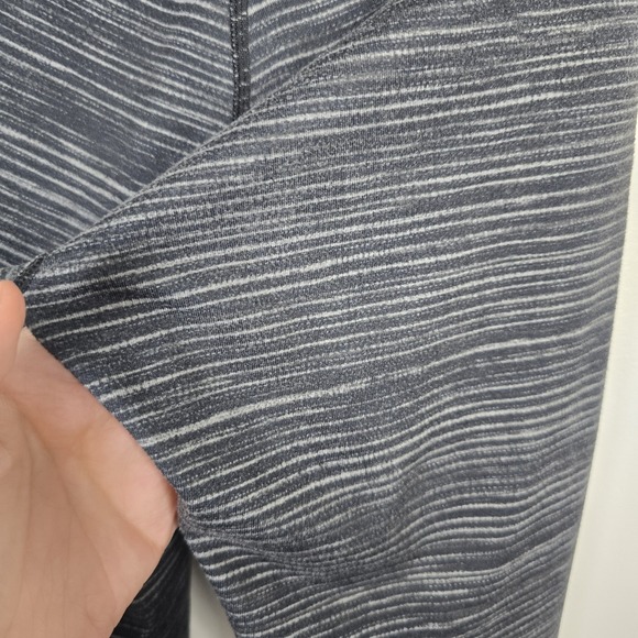 Lululemon Pants Womens 2 Black White‎ Wunder Under High Rise Leggings Yoga - Picture 4 of 5